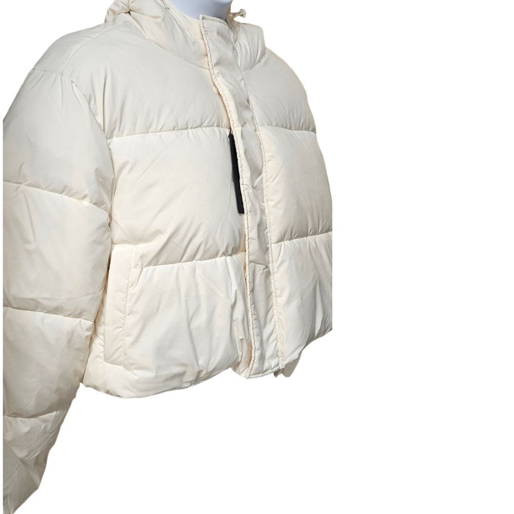 FABLETICS 1X Ivory essential cropped hooded Puffer Jacket NWT - Picture 5 of 16
